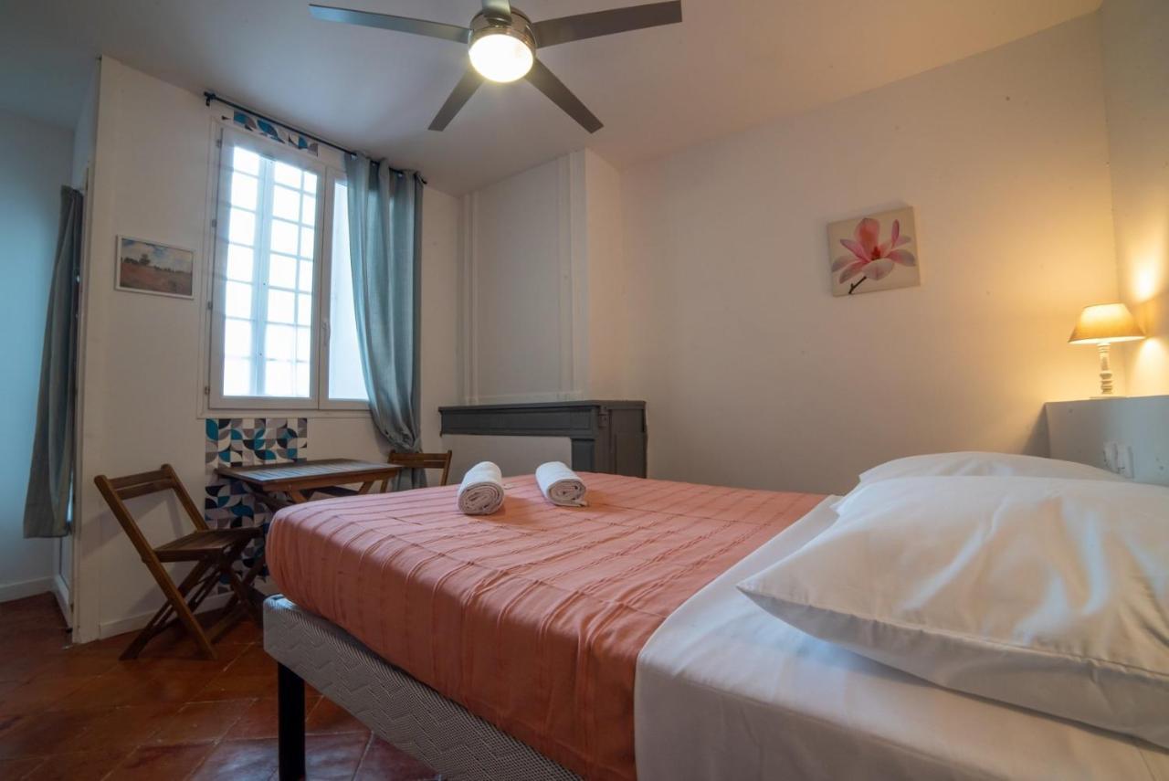 Etape Gimontoise 32 "Chambre Tout Confort" Exteriör bild